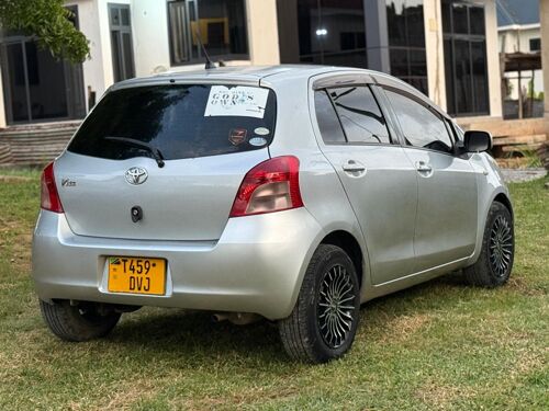 VITZ NEW 