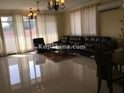 Beautiful Upanga 3 BEDROOMS APARTMENT ON TOP FLOOR WITH GREAT VIEWS ON SALE NOW!