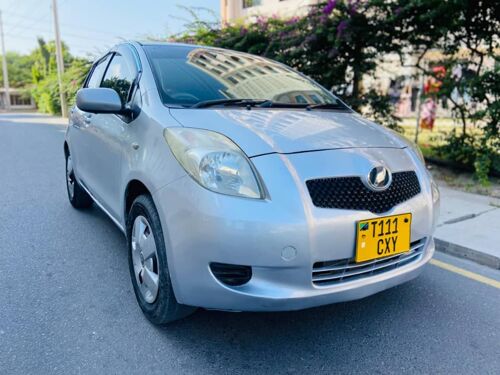 Toyota vitz nw