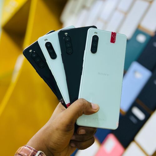 Sony Xperia 5 