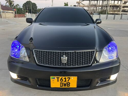 TOYOTA CROWN ATHLETE 