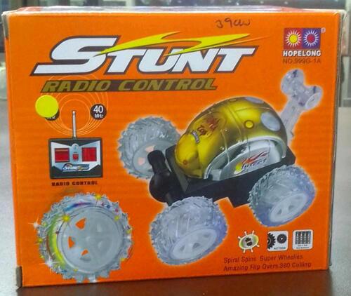 Remote control stunt car