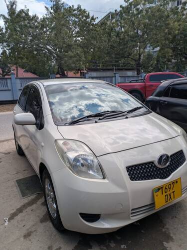 Vitz new mil 9.9