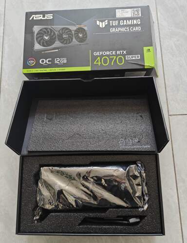 Asus RTX 4070 Super 12gb