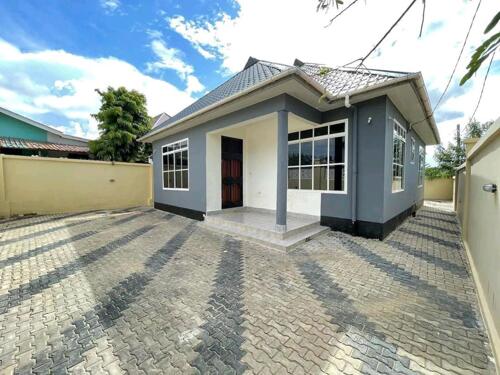 HOUSE FOR SALE AT GOBA KINZUDI