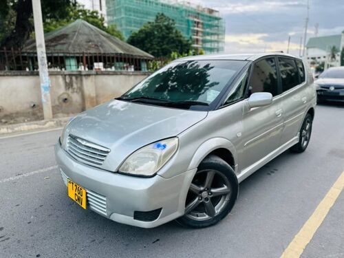Toyota Opa no C