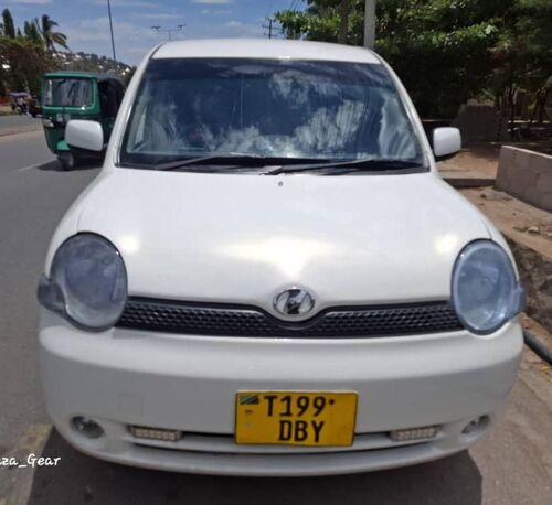 TOYOTA SIENTA