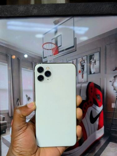 iPhone 11 Pro Max