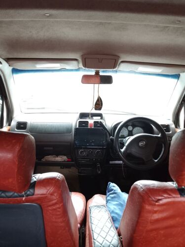 Suzuki solio 