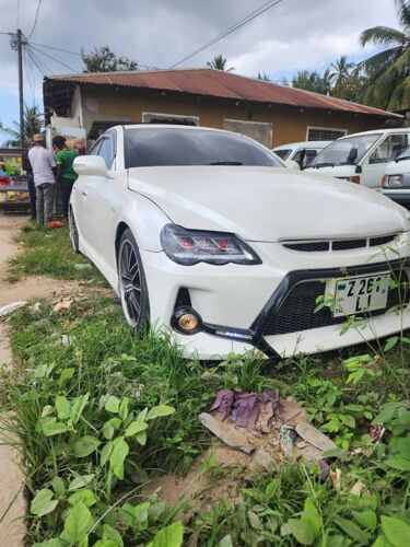 Toyota Mark x 