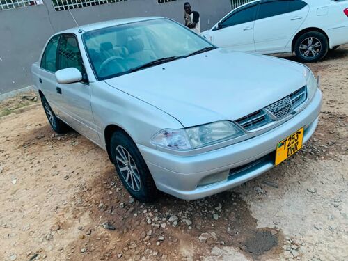 Toyota carina
