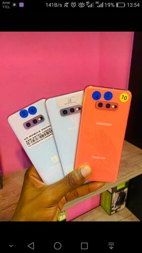 SAMSUNG S10e 128/6gb