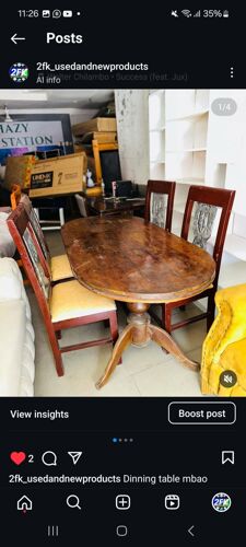 Dinning table mninga 4 chairs 