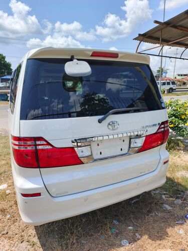 NAUZA TOYOTA ALPHARD MPYA 