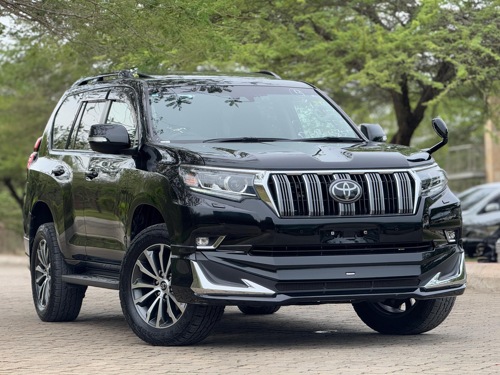 TOYOTA PRADO 2021
