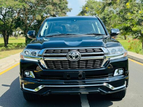 Land cruiser v8 vxr