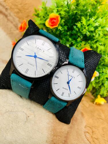 Couple watch (Saa)  plus gift box.
