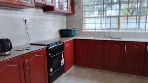 8FULLY FURNISHED HOUSE 4RENT