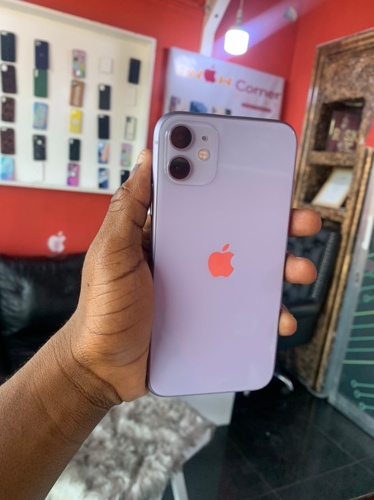 Iphone 11 Plain 64 gb