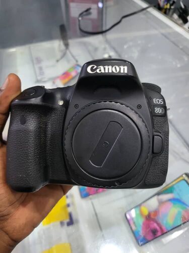 Canon 80D Clean Body Bei M1.3