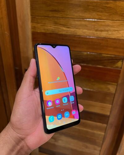 SAMSUNG GALAXY A20s 