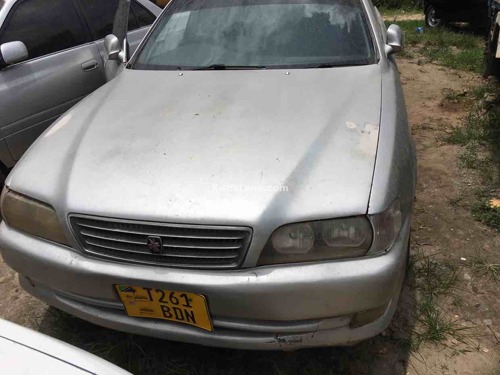 Toyota Chaser 
