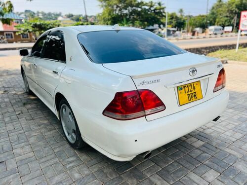 TOYOTA CROWN | Kupatana