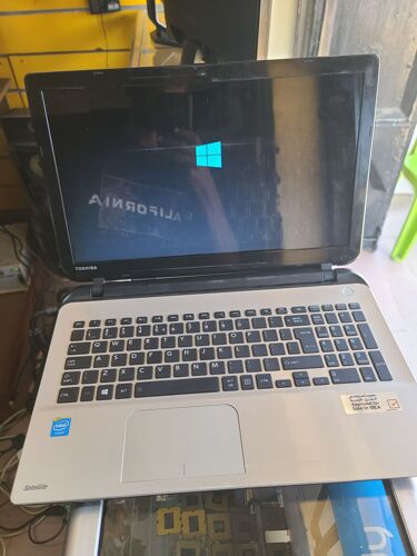 Toshiba  500gb 4gb ram