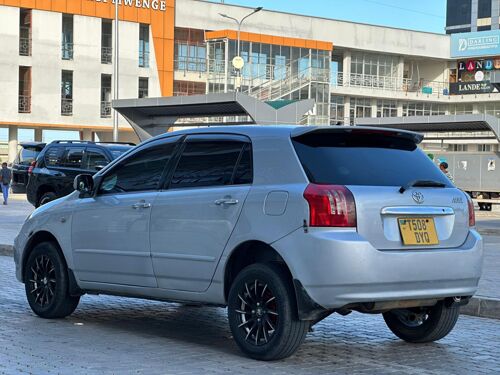 Toyota allex Runx