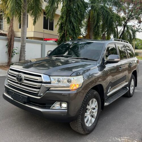 Landcruiser gxr v8 vx 200 