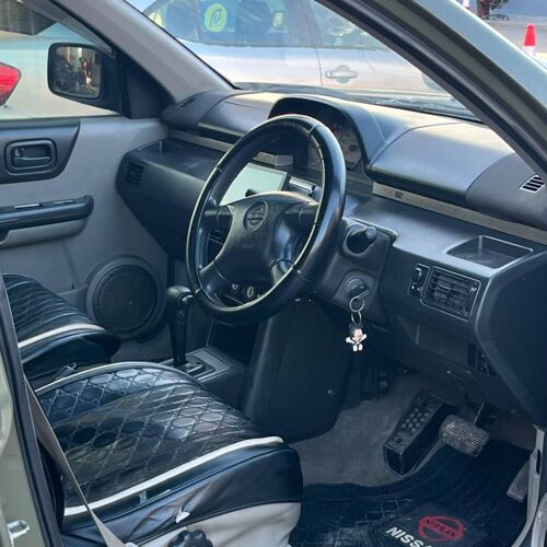 Nissan xtrail