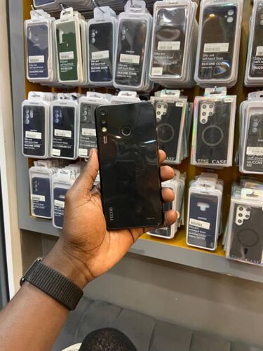 Tecno Spark 3
