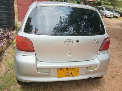 Vitz old model 