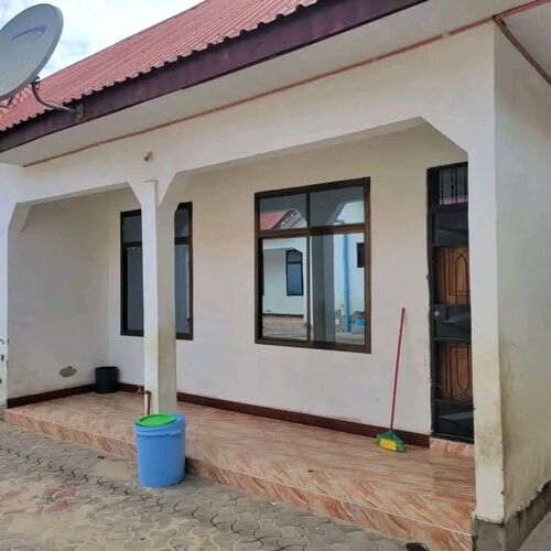 PUGU KINYWAMWEZI ROOM2