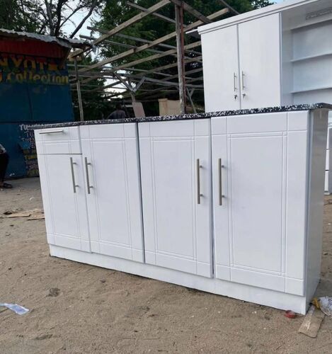 Cabinet mpya 