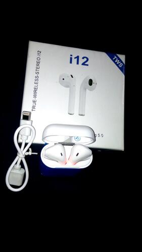I12 wireless headphone