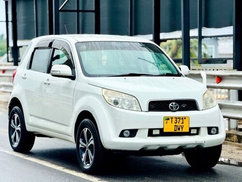 Toyota rush cash/mkopo 