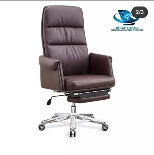 High back chair with footrest