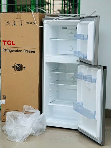 TCL fridge 250L