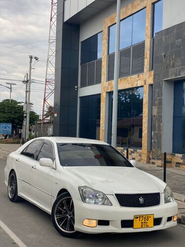 Crown Athlete 13.5m