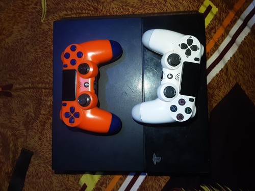 Ps 4