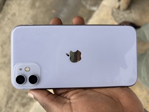 Iphone 11 plain 