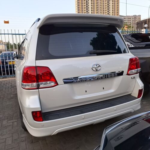 Land cruiser V8 for sale 