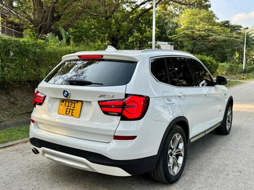 BMW X3  MWAKA 2015