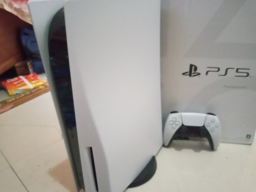 Playstation 5 used 3months