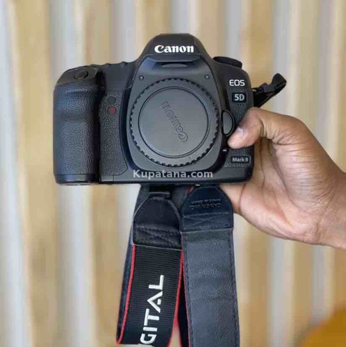 CANON 5D MARK II CAMERA