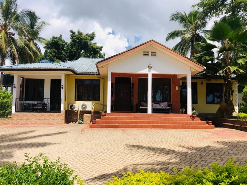 HOUSE FOR SALE