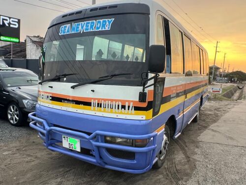 NISSAN CIVILIAN Mil 28.5