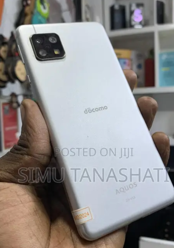 Aquos sense4