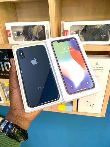 IPHONE X